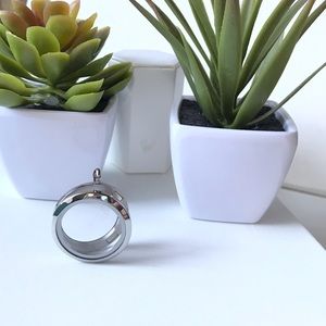 Classic Hinged Living Locket